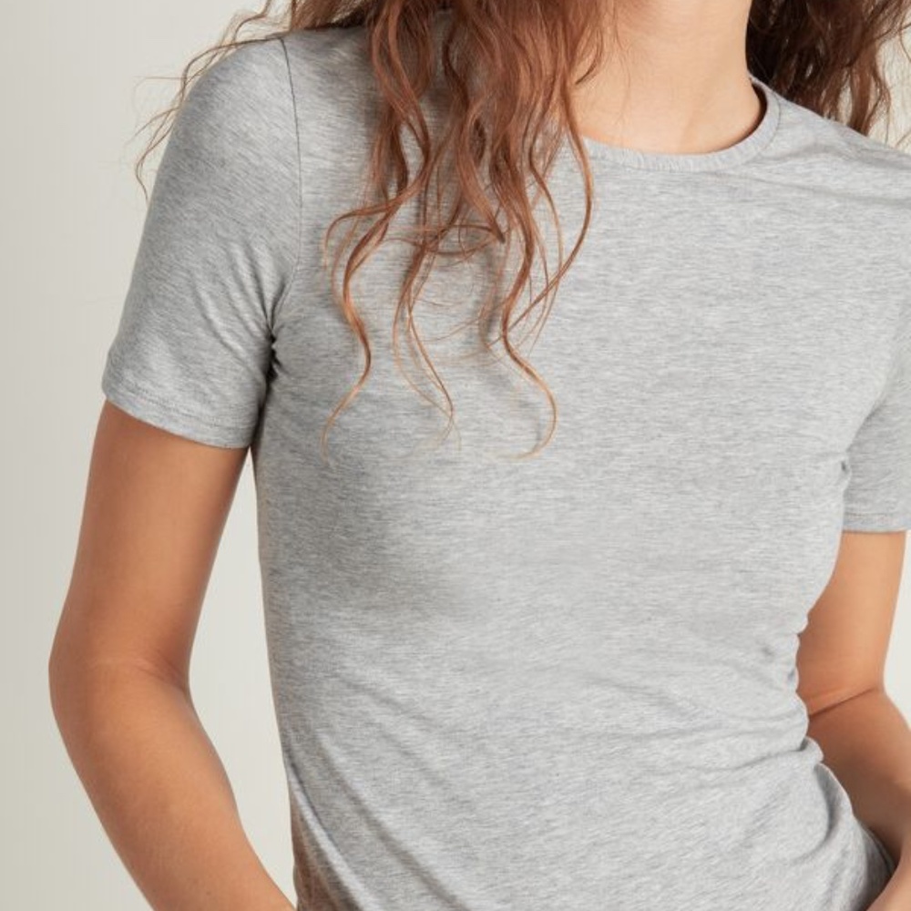 GAP Body Pure Body Gray T Shirt